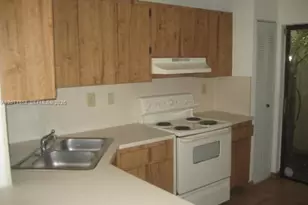 13224 SW 10 Te, Miami, FL 33184 - Photo 5
