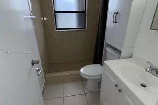15324 SW 72nd St, Miami, FL 33193 - Photo 13