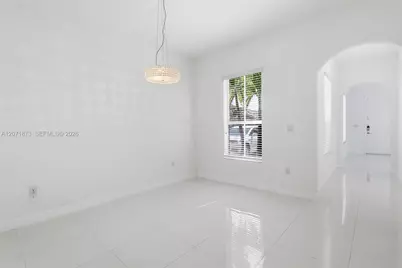 9232 SW 171st Ct, Miami, FL 33196 - Photo 3