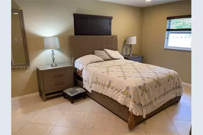 1672 Thumb Point Dr, Fort Pierce, FL 34949 - Photo 15