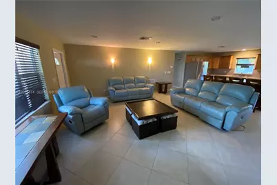 1672 Thumb Point Dr, Fort Pierce, FL 34949 - Photo 11