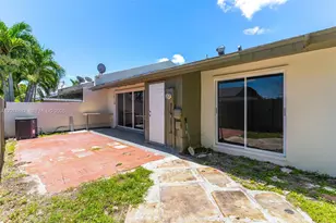 11209 SW 125th Pl, Kendall, FL 33186 - Photo 23