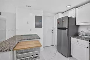 [Address not provided], Hallandale Beach, FL 33009 - Photo 13