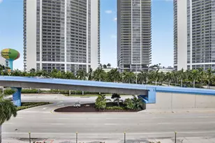 [Address not provided], Hallandale Beach, FL 33009 - Photo 11