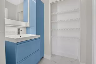 [Address not provided], Hallandale Beach, FL 33009 - Photo 25