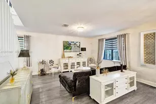 22405 SW 102nd Ave, Miami, FL 33190 - Photo 3