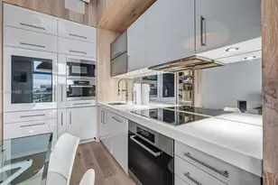 2001 Meridian Ave, Miami Beach, FL 33139 - Photo 7