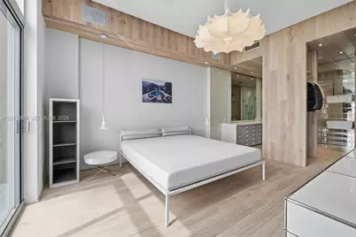 2001 Meridian Ave #518, Miami Beach, FL 33139 - Photo 5