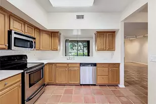 10524 NW 10th St, Plantation, FL 33322 - Photo 7