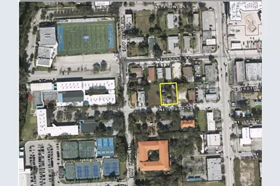 2549 NE 190th St, Miami, FL 33180 - Photo 3