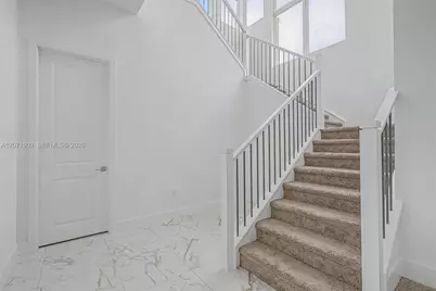 2440 SW 122nd Ter, Davie, FL 33325 - Photo 43