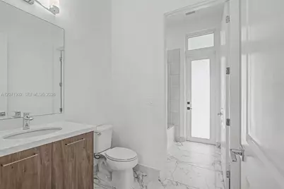 2440 SW 122nd Ter, Davie, FL 33325 - Photo 37