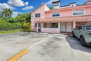 8035 Lake Dr, Doral, FL 33166 - Photo 1