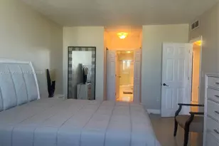 300 Bayview Dr, Sunny Isles Beach, FL 33160 - Photo 23