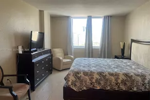 300 Bayview Dr, Sunny Isles Beach, FL 33160 - Photo 15