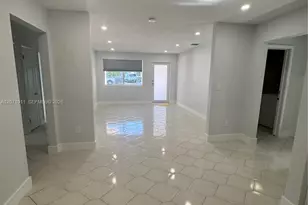 3160 NW 3rd St, Miami, FL 33125 - Photo 13