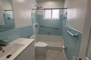 3160 NW 3rd St, Miami, FL 33125 - Photo 21