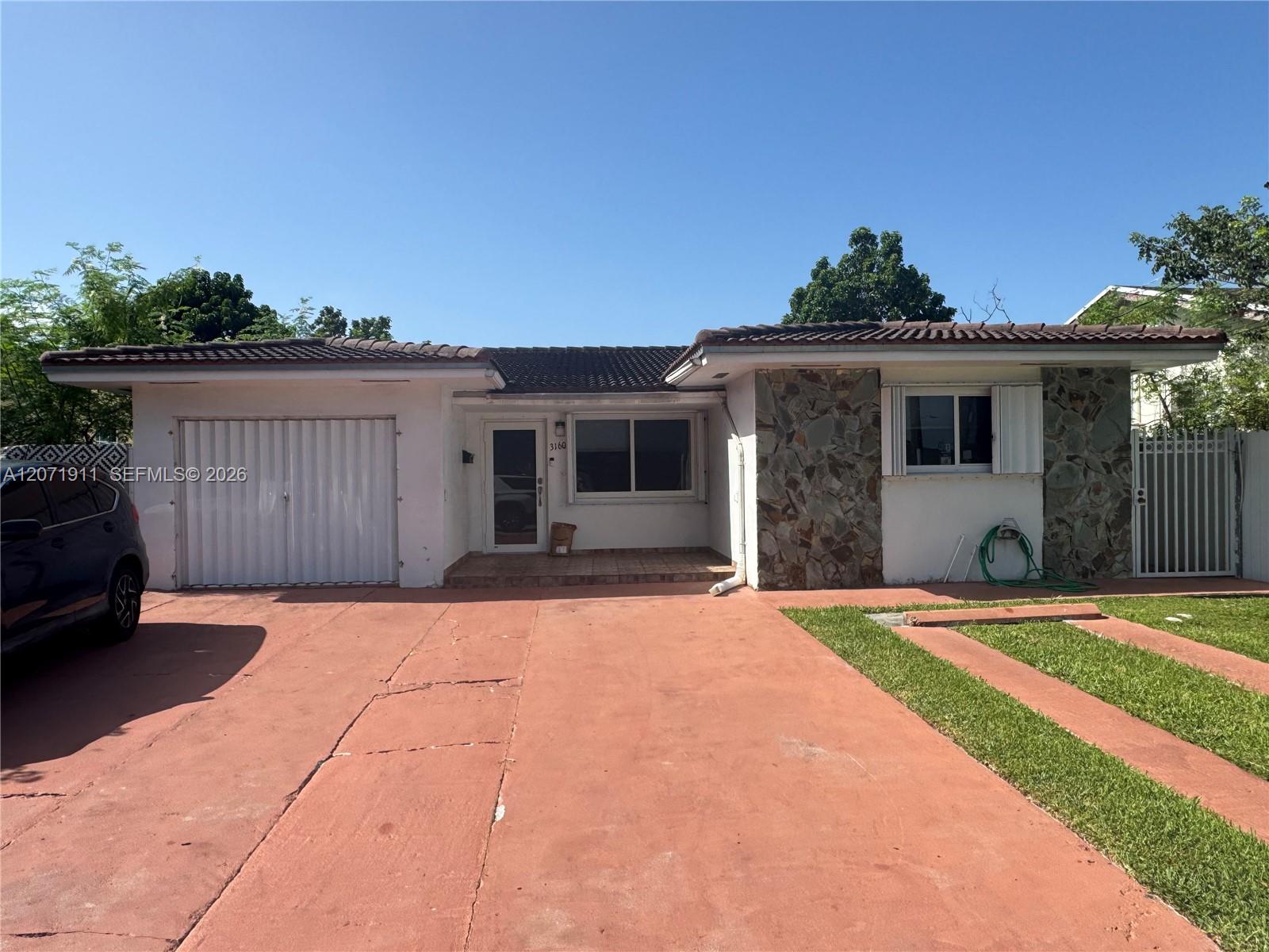 3160 NW 3rd St - 3160 NW 3rd St, Miami, FL 33125 Luxury Property | Jose Angel Pina