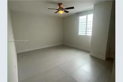 850 N Miami Ave #W-2205, Miami, FL 33136 - Photo 7