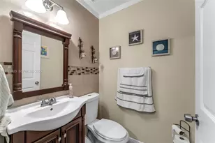 17672 SW 139th Ct, Miami, FL 33177 - Photo 9