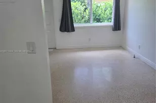 1170 NE 111th St, Miami, FL 33161 - Photo 13