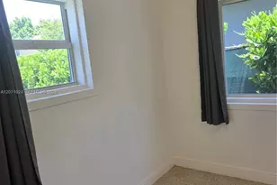 1170 NE 111th St, Miami, FL 33161 - Photo 23