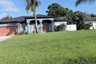 1654 SE Holiday Rd, Port Saint Lucie, FL 34952 - Photo 1