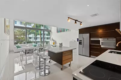 6000 Collins Ave #336, Miami Beach, FL 33140 - Photo 13