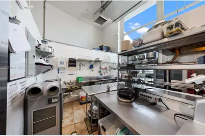 5445 Collins Ave #CU-2A, Miami Beach, FL 33140 - Photo 19