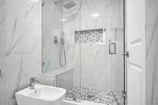 9031 SW 11th St, Miami, FL 33174 - Photo 17