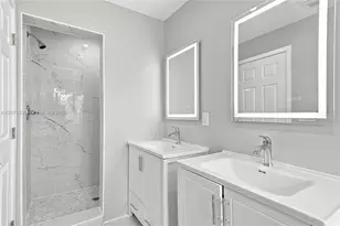 10140 Royal Palm Blvd, Coral Springs, FL 33065 - Photo 23