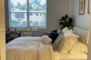 1050 SE 15th St, Fort Lauderdale, FL 33316 - Photo 9