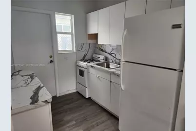 1239 Marseille Dr #4, Miami Beach, FL 33141 - Photo 13