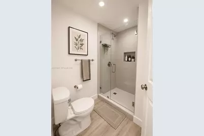 4029 NW 25th St, Miami, FL 33142 - Photo 11