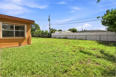 1430 NW 32nd Ter, Lauderhill, FL 33311 - Photo 25