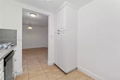 [Address not provided], Miami, FL 33172 - Photo 9