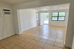2230 Service Rd, Opa-Locka, FL 33054 - Photo 19