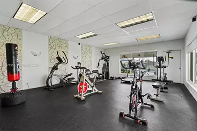 2223 Park Ln #314, Hollywood, FL 33021 - Photo 29