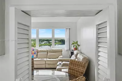 2223 Park Ln #314, Hollywood, FL 33021 - Photo 9