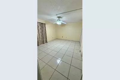 160 NE 203rd Ter #E20, Miami Gardens, FL 33179 - Photo 3