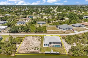 13926 Allamanda Cir, Other City - In The State Of Florida, FL 33981 - Photo 23