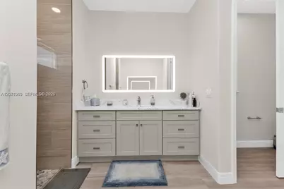 13926 Allamanda Cir, Other City - In The State Of Florida, FL 33981 - Photo 17