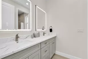 13926 Allamanda Cir, Other City - In The State Of Florida, FL 33981 - Photo 13