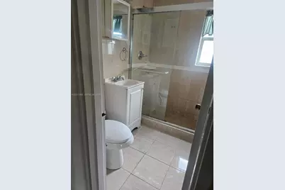 315 Van Buren St #107B, Hollywood, FL 33019 - Photo 25