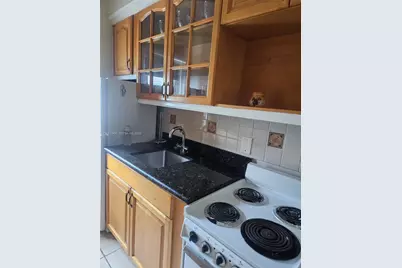 315 Van Buren St #107B, Hollywood, FL 33019 - Photo 23