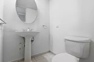 5055 Collins Ave, Miami Beach, FL 33140 - Photo 13