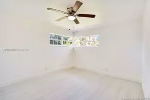 1301 NE 147th St, Miami, FL 33161 - Photo 3