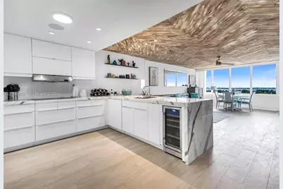 5600 Collins Ave #11S, Miami Beach, FL 33140 - Photo 3