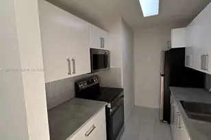7401 SW 152nd Ave, Miami, FL 33193 - Photo 11