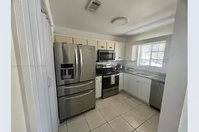 1133 NE 210th Ter, Miami, FL 33179 - Photo 3